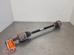 Gebruikte Steekas rechts-achter Volkswagen Transporter T6 2.0 TDI DRF 4Motion Prijs € 52,50 Margeregeling aangeboden door C&J Bedrijfsauto's & Onderdelen