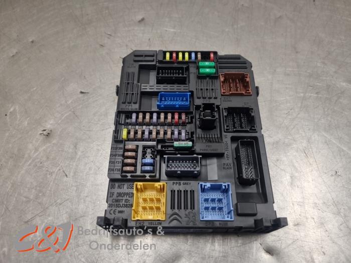 Gebruikte Bodycontrol Module Peugeot Expert (V1/VA/VB/VE/VF/VT/VY) 2.0 Blue HDi 150 16V Prijs € 52,50 Margeregeling aangeboden door C&J Bedrijfsauto's & Onderdelen