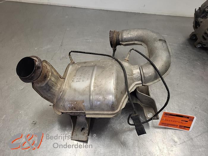 Gebruikte Roetfilter Peugeot Expert (V1/VA/VB/VE/VF/VT/VY) 2.0 Blue HDi 150 16V Prijs € 262,50 Margeregeling aangeboden door C&J Bedrijfsauto's & Onderdelen