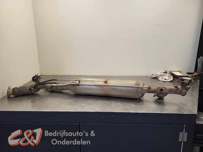 Gebruikte Roetfilter Peugeot Expert (V1/VA/VB/VE/VF/VT/VY) 2.0 Blue HDi 150 16V Prijs € 367,50 Margeregeling aangeboden door C&J Bedrijfsauto's & Onderdelen