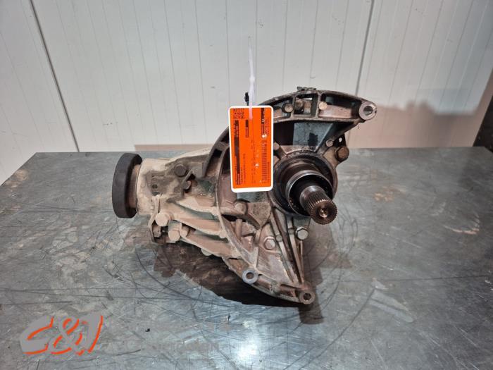 Gebruikte Tussenbak 4x4 Volkswagen Transporter T6 2.0 TDI DRF 4Motion Prijs € 787,50 Margeregeling aangeboden door C&J Bedrijfsauto's & Onderdelen