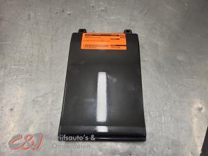 Gebruikte Sierstrip Renault Trafic (1FL/2FL/3FL/4FL) 1.6 dCi 140 Twin Turbo Prijs € 42,00 Margeregeling aangeboden door C&J Bedrijfsauto's & Onderdelen