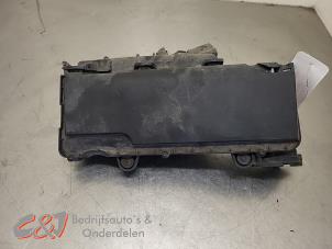 Gebruikte Luchtfilterhuis Citroen Nemo (AA) 1.4 HDi 70 Prijs € 21,00 Margeregeling aangeboden door C&J Bedrijfsauto's & Onderdelen