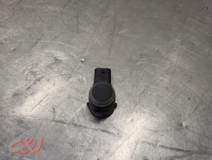 Gebruikte Sensor PDC Volkswagen Crafter 2.0 BiTDI Prijs € 10,50 Margeregeling aangeboden door C&J Bedrijfsauto's & Onderdelen