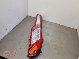 Gebruikte Achterlicht rechts Ford Transit Custom 2.2 TDCi 16V Prijs € 26,25 Margeregeling aangeboden door C&J Bedrijfsauto's & Onderdelen