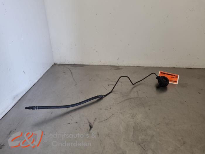 Gebruikte Leiding (diversen) Volkswagen Caddy Cargo V (SBA/SBH) 2.0 TDI BlueMotionTechnology Prijs € 26,25 Margeregeling aangeboden door C&J Bedrijfsauto's & Onderdelen