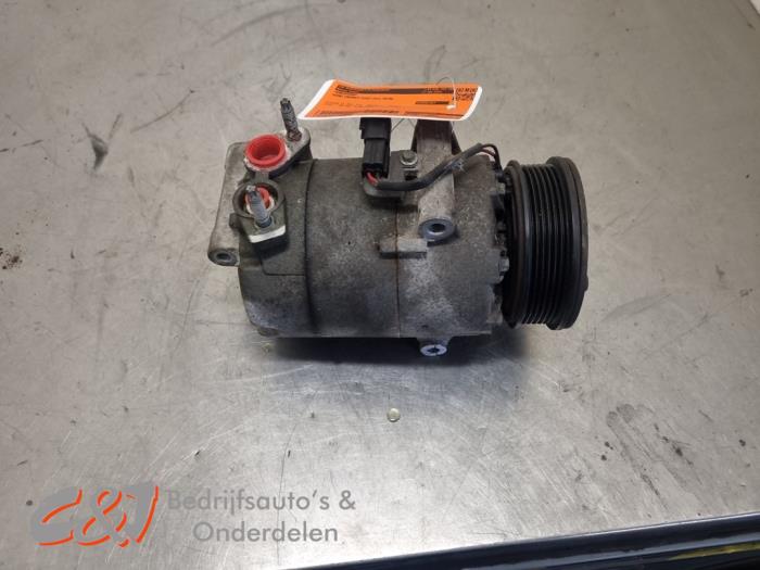 Gebruikte Aircopomp Ford Transit Custom 2.2 TDCi 16V Prijs € 57,75 Margeregeling aangeboden door C&J Bedrijfsauto's & Onderdelen