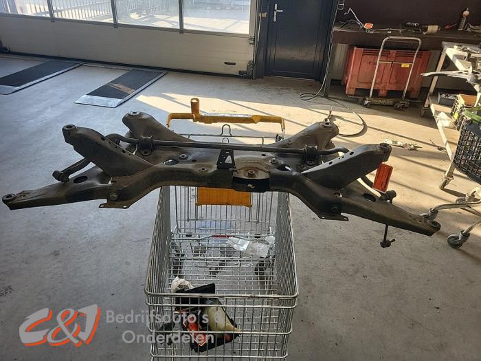 Gebruikte Subframe Ford Transit Custom 2.0 TDCi 16V Eco Blue 130 Prijs € 236,25 Margeregeling aangeboden door C&J Bedrijfsauto's & Onderdelen