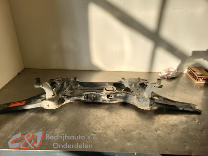Gebruikte Subframe Volkswagen Caddy IV 2.0 TDI 102 Prijs € 99,75 Margeregeling aangeboden door C&J Bedrijfsauto's & Onderdelen