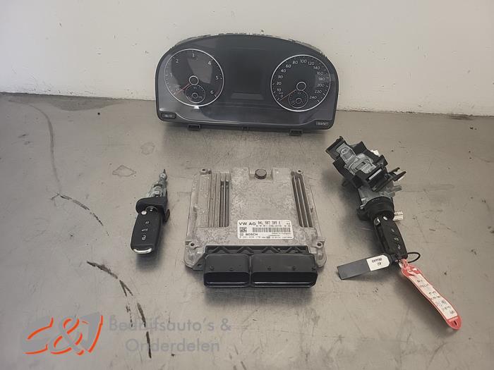 Gebruikte Kontaktslot + computer Volkswagen Caddy IV 2.0 TDI 102 Prijs € 393,75 Margeregeling aangeboden door C&J Bedrijfsauto's & Onderdelen