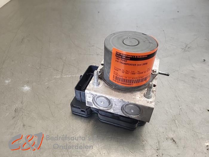 Gebruikte ABS Pomp Volkswagen Transporter T6 2.0 TDI 150 Prijs € 183,75 Margeregeling aangeboden door C&J Bedrijfsauto's & Onderdelen