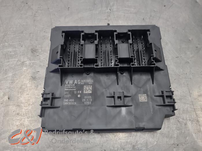 Gebruikte Module Bodycontrol Volkswagen Caddy III (2KA,2KH,2CA,2CH) 1.6 TDI 16V Prijs € 78,75 Margeregeling aangeboden door C&J Bedrijfsauto's & Onderdelen