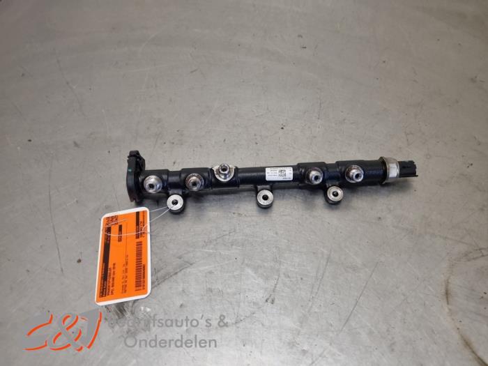 Gebruikte Verstuiver brug Opel Movano 2.3 CDTi 16V FWD Prijs € 50,40 Margeregeling aangeboden door C&J Bedrijfsauto's & Onderdelen