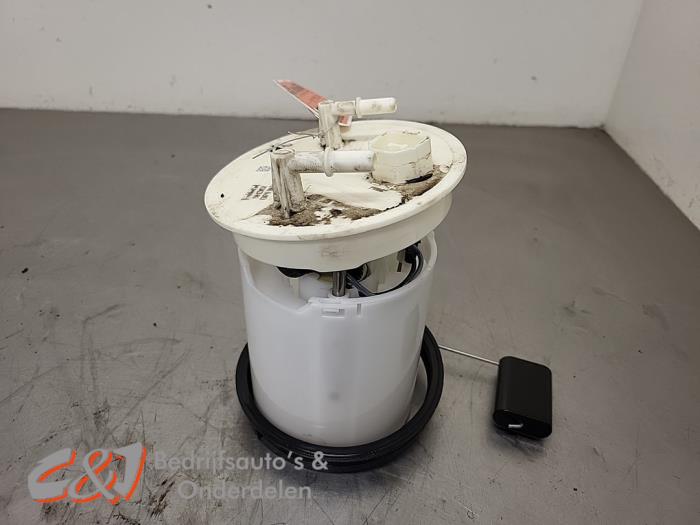 Gebruikte Tank element Pomp Volkswagen Transporter T7 2.0 TDI 150 Prijs € 147,00 Margeregeling aangeboden door C&J Bedrijfsauto's & Onderdelen