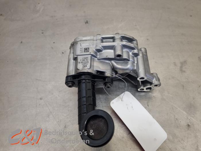 Gebruikte Oliepomp Toyota ProAce 2.0 D-4D 140 16V Prijs € 105,00 Margeregeling aangeboden door C&J Bedrijfsauto's & Onderdelen
