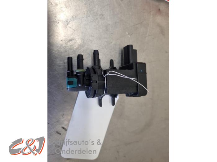 Gebruikte Turbodrukregelaar Toyota ProAce 2.0 D-4D 140 16V Prijs € 21,00 Margeregeling aangeboden door C&J Bedrijfsauto's & Onderdelen