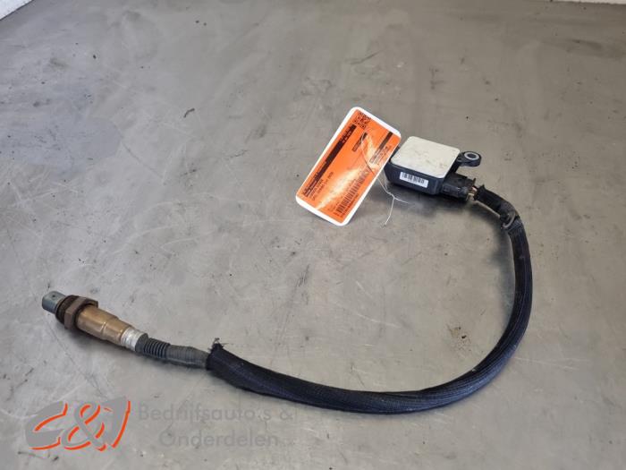 Gebruikte Lambda Sonde Opel Combo Cargo 1.5 CDTI 100 Prijs € 57,75 Margeregeling aangeboden door C&J Bedrijfsauto's & Onderdelen
