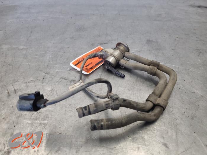 Gebruikte Adblue injector Volkswagen Crafter (SY) 2.0 TDI FWD Prijs € 73,50 Margeregeling aangeboden door C&J Bedrijfsauto's & Onderdelen