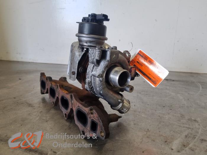 Gebruikte Turbo Opel Vivaro 2.0 Diesel 145 Prijs € 194,25 Margeregeling aangeboden door C&J Bedrijfsauto's & Onderdelen