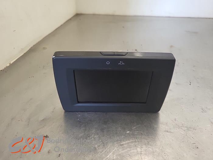 Gebruikte Display Interieur Peugeot Partner (EA//EF/EN/EU) 1.5 BlueHDi 130 Prijs € 115,50 Margeregeling aangeboden door C&J Bedrijfsauto's & Onderdelen