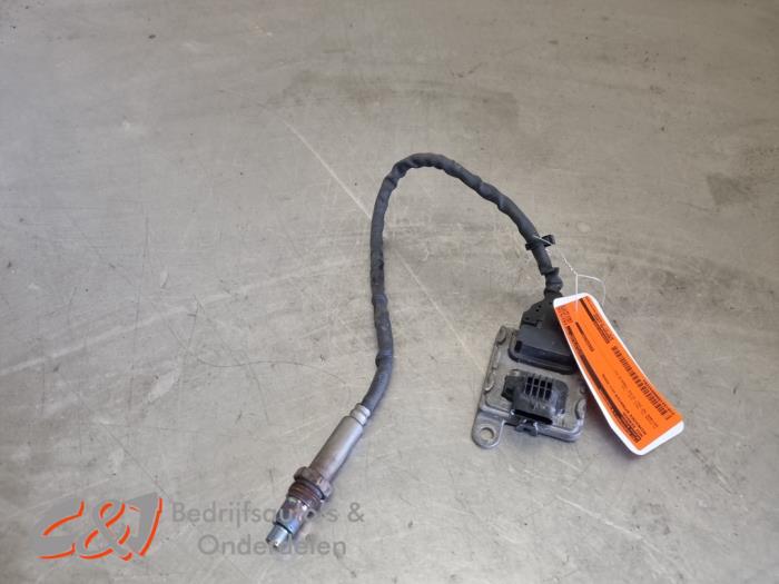 Gebruikte Nox sensor Mercedes Sprinter 3,5t (907.6/910.6) 311 CDI 2.1 D RWD Prijs € 152,25 Margeregeling aangeboden door C&J Bedrijfsauto's & Onderdelen
