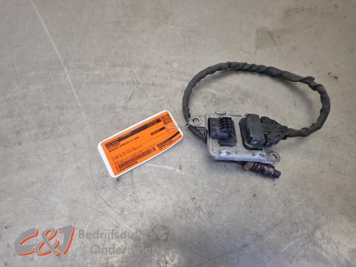 Gebruikte Nox sensor Mercedes Sprinter 3,5t (907.6/910.6) 311 CDI 2.1 D RWD Prijs € 157,50 Margeregeling aangeboden door C&J Bedrijfsauto's & Onderdelen