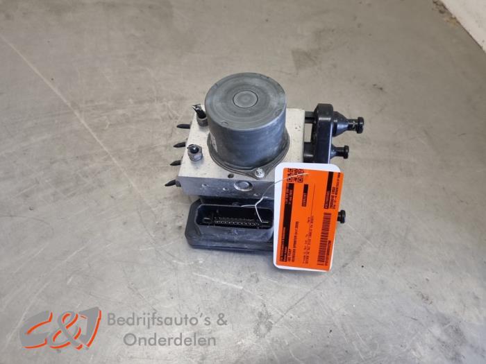 Gebruikte ABS Pomp Mercedes Sprinter 3,5t (907.6/910.6) 311 CDI 2.1 D RWD Prijs € 236,25 Margeregeling aangeboden door C&J Bedrijfsauto's & Onderdelen
