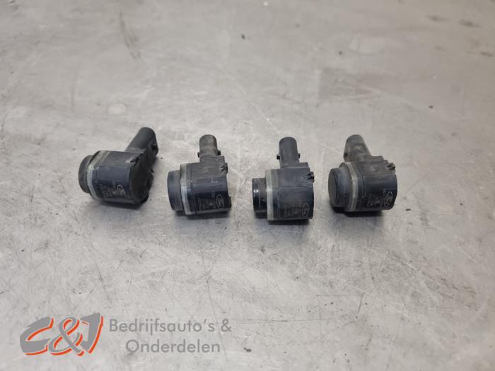 Gebruikte PDC Sensor Set Ford Transit 2.0 TDCi 16V Eco Blue 130 Prijs € 52,50 Margeregeling aangeboden door C&J Bedrijfsauto's & Onderdelen
