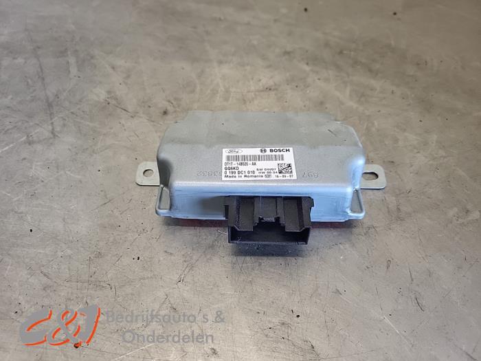 Gebruikte Computer Diversen Ford Transit Connect (PJ2) 1.5 TDCi Prijs € 21,00 Margeregeling aangeboden door C&J Bedrijfsauto's & Onderdelen