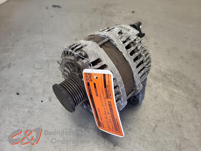 Gebruikte Dynamo Renault Trafic (1FL/2FL/3FL/4FL) 1.6 dCi 120 Twin Turbo Prijs € 24,15 Margeregeling aangeboden door C&J Bedrijfsauto's & Onderdelen