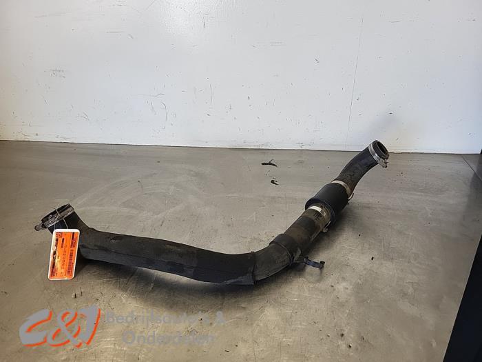 Gebruikte Intercooler Slang Ford Transit Custom 2.2 TDCi 16V Prijs € 21,00 Margeregeling aangeboden door C&J Bedrijfsauto's & Onderdelen