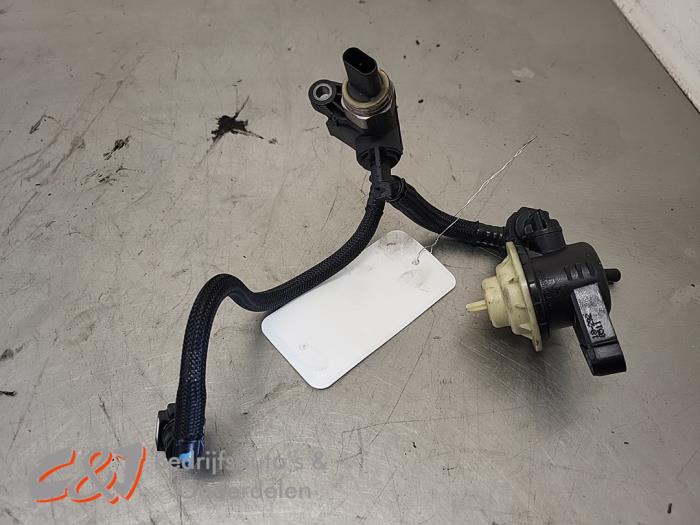 Gebruikte Druksensor Peugeot Partner (EA//EF/EN/EU) 1.5 BlueHDi 130 Prijs € 21,00 Margeregeling aangeboden door C&J Bedrijfsauto's & Onderdelen