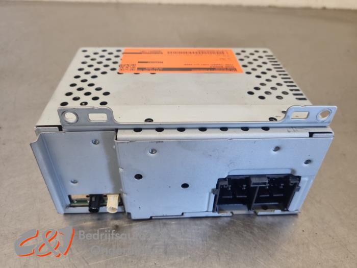 Gebruikte Radio module Ford Transit Custom 2.0 TDCi 16V Eco Blue 130 Prijs € 115,50 Margeregeling aangeboden door C&J Bedrijfsauto's & Onderdelen