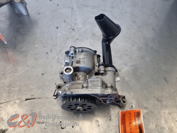 Gebruikte Oliepomp Volkswagen Crafter (SY) 2.0 TDI FWD Prijs € 78,75 Margeregeling aangeboden door C&J Bedrijfsauto's & Onderdelen