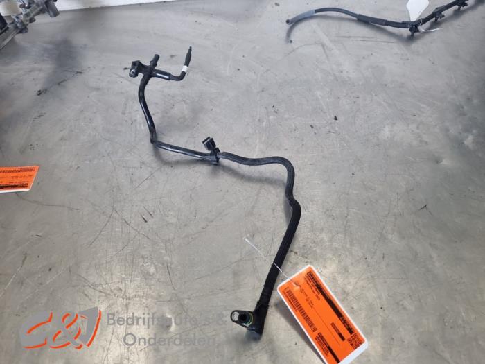 Gebruikte Leiding (diversen) Volkswagen Crafter (SY) 2.0 TDI FWD Prijs € 26,25 Margeregeling aangeboden door C&J Bedrijfsauto's & Onderdelen