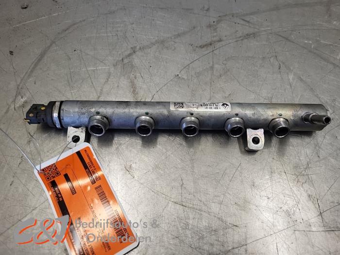Gebruikte Brandstofverdeler Renault Trafic (1FL/2FL/3FL/4FL) 1.6 dCi 145 Twin Turbo Prijs € 42,00 Margeregeling aangeboden door C&J Bedrijfsauto's & Onderdelen