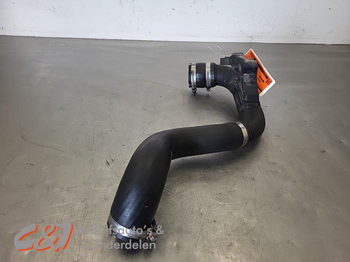 Gebruikte Intercooler Buis Ford Transit Custom 2.0 TDCi 16V Eco Blue 170 Prijs € 26,25 Margeregeling aangeboden door C&J Bedrijfsauto's & Onderdelen