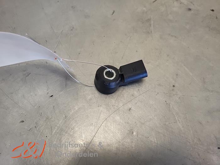 Gebruikte Klopsensor Volkswagen Transporter T6 2.0 TDI 150 Prijs € 8,40 Margeregeling aangeboden door C&J Bedrijfsauto's & Onderdelen