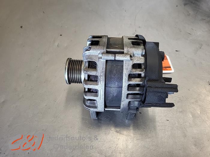 Gebruikte Dynamo Renault Trafic (1FL/2FL/3FL/4FL) 2.0 dCi 16V 120 Prijs € 52,50 Margeregeling aangeboden door C&J Bedrijfsauto's & Onderdelen