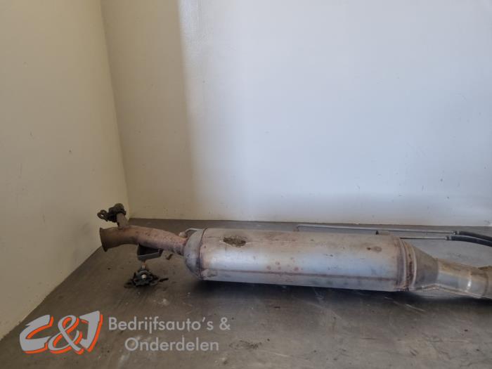Gebruikte Roetfilter Citroen Jumpy 2.0 Blue HDI 180 Prijs € 446,25 Margeregeling aangeboden door C&J Bedrijfsauto's & Onderdelen