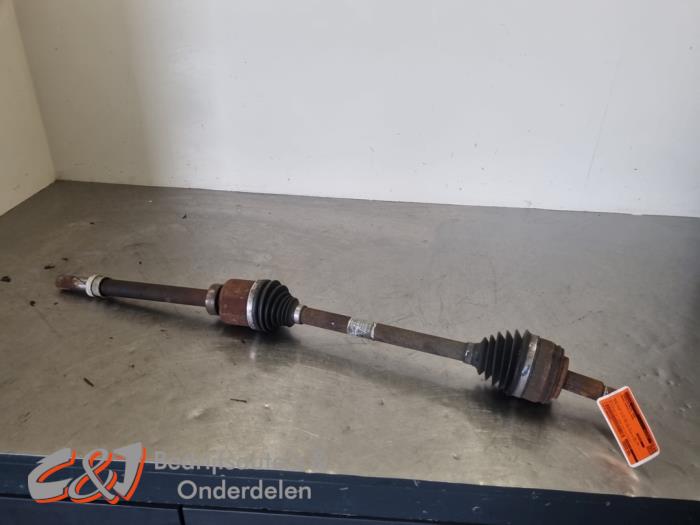 Gebruikte Steekas rechts-voor Renault Master III (MA/MB/MC/MD/MH/MF/MG/MH) 2.3 dCi 145 16V Prijs € 47,25 Margeregeling aangeboden door C&J Bedrijfsauto's & Onderdelen