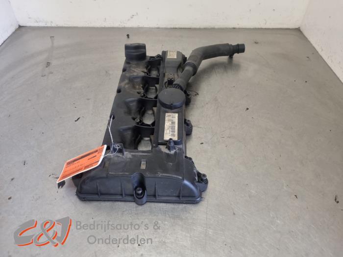 Gebruikte Kleppendeksel Mercedes Vito (447.6) 2.2 116 CDI 16V Prijs € 52,50 Margeregeling aangeboden door C&J Bedrijfsauto's & Onderdelen
