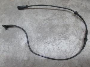 Gebruikte Sensor ABS Renault Grand Scénic IV (RFAR) Prijs € 18,15 Inclusief btw aangeboden door NNP Automotive Group