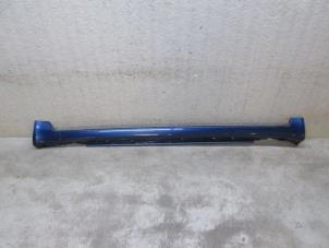 Gebruikte Sideskirt rechts Audi A4 (B6) Prijs € 42,35 Inclusief btw aangeboden door NNP Automotive Group