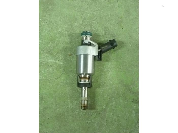Gebruikte Injector (benzine injectie) Audi A4 Avant (B8) Prijs € 66,55 Inclusief btw aangeboden door NNP Automotive Group