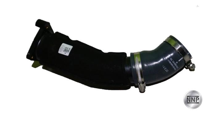 Nieuwe Intercooler Buis Volkswagen Tiguan (AD1) Prijs € 48,40 Inclusief btw aangeboden door NNP Automotive Group