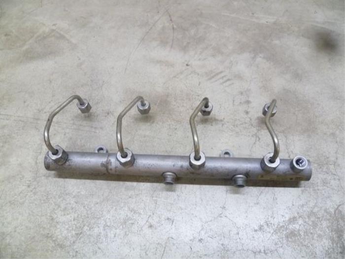 Gebruikte Injector brug Audi Q7 (4LB) 4.2 TDI V8 32V Prijs € 66,55 Inclusief btw aangeboden door NNP Automotive Group