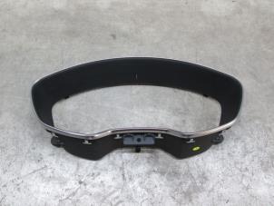 Nieuwe Kilometerteller sierlijst Audi TT Roadster (FV9/FVR) Prijs € 18,15 Inclusief btw aangeboden door NNP Automotive Group