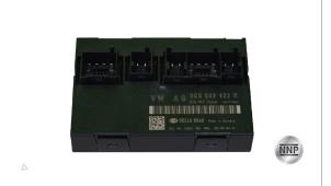 Gebruikte Comfort Module Volkswagen Passat Variant (3C5) Prijs € 139,15 Inclusief btw aangeboden door NNP Automotive Group