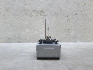 Gebruikte Xenon Lamp BMW 5 serie (E60) Prijs € 30,25 Inclusief btw aangeboden door NNP Automotive Group